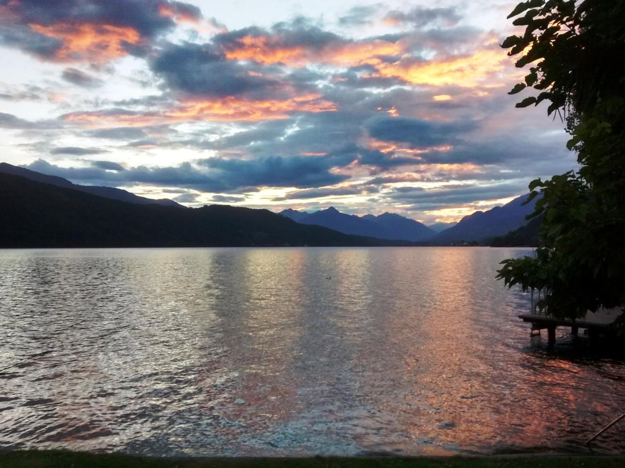 Ferienwohnungen Fischerhaus - Direkt Am See ミルシュタット エクステリア 写真