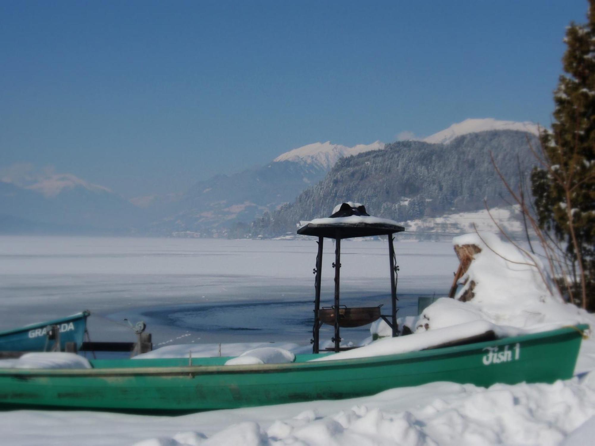 Ferienwohnungen Fischerhaus - Direkt Am See ミルシュタット エクステリア 写真