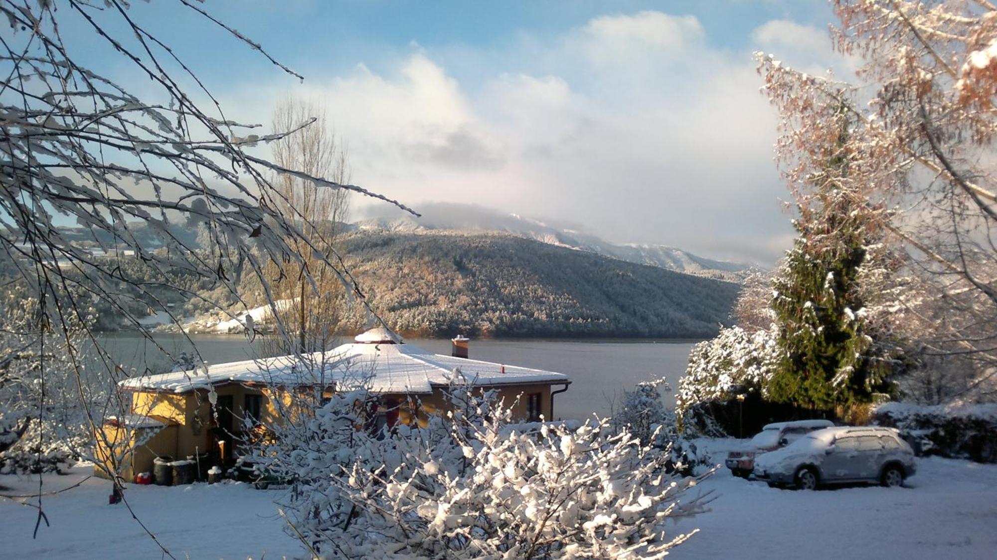 Ferienwohnungen Fischerhaus - Direkt Am See ミルシュタット エクステリア 写真